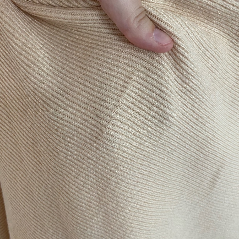 Off-the-Shoulder Cream Sweater - Picture 5 of 5